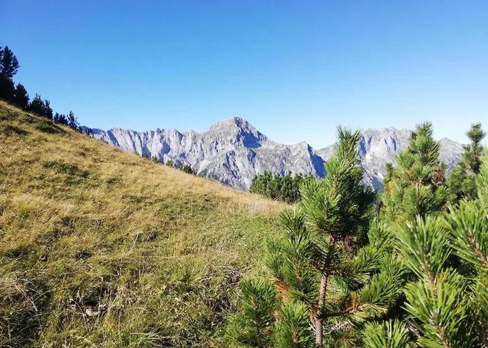 Near Lift & Glacier *