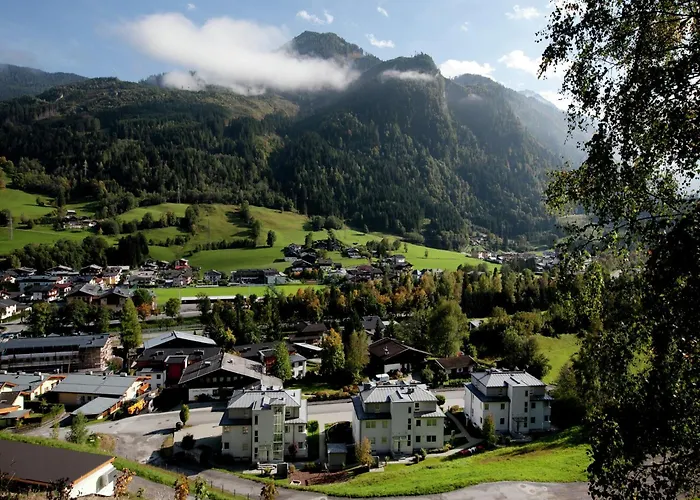 Near Lift & Glacier Apartament *